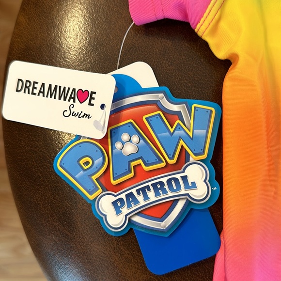 Paw Patrol 2T swim rash guard shirt NWT - Picture 3 of 5